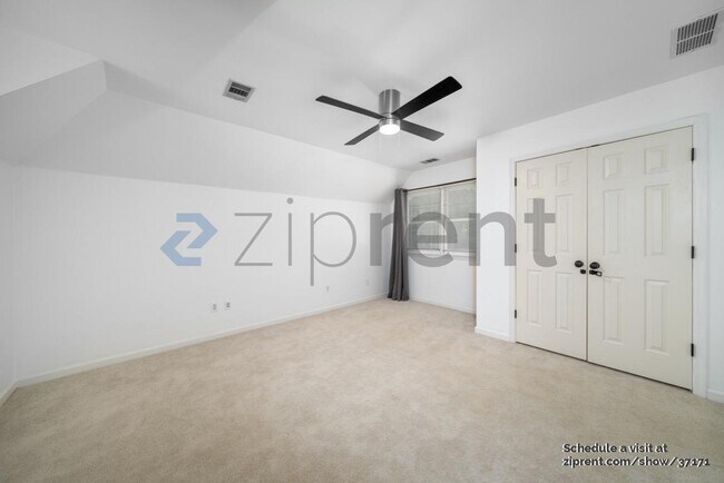 Building Photo - 4990 Sawgrass Pl NW