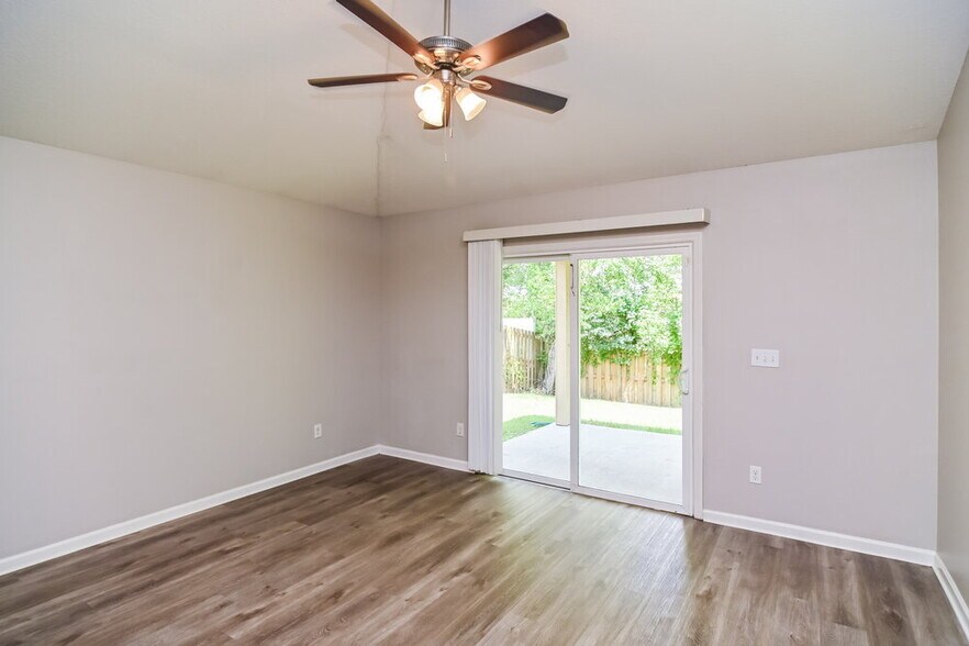 Building Photo - 6311 Rolling Tree Street
