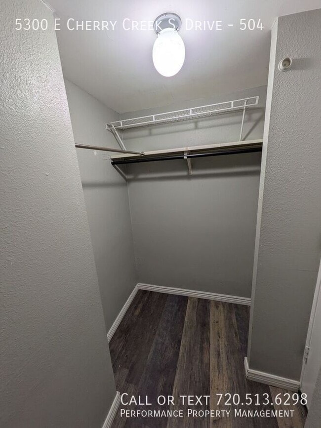 Building Photo - 5300 E Cherry Creek S Dr