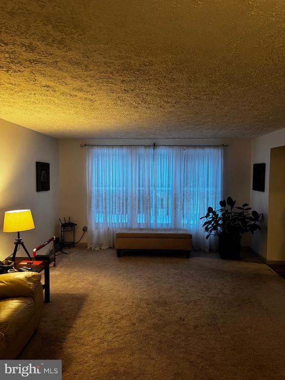 Building Photo - 13025 Gershwin Way