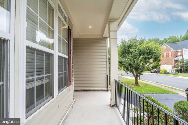 Building Photo - 7517 Lindberg Dr
