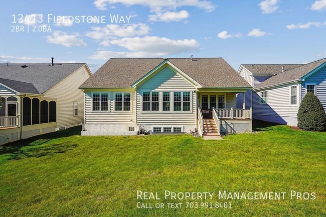 Building Photo - 13413 Fieldstone Way