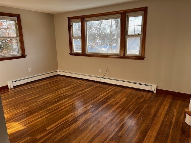 Building Photo - 205 Hardy Pond Rd