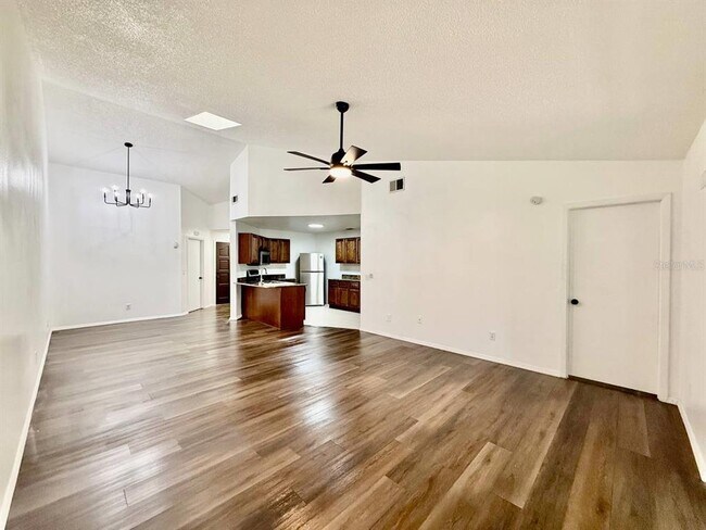 Building Photo - 1317 Coolridge Dr