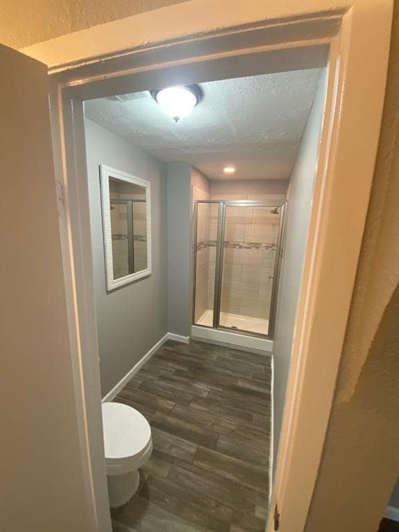 Building Photo - 2110 Hilton Head Dr