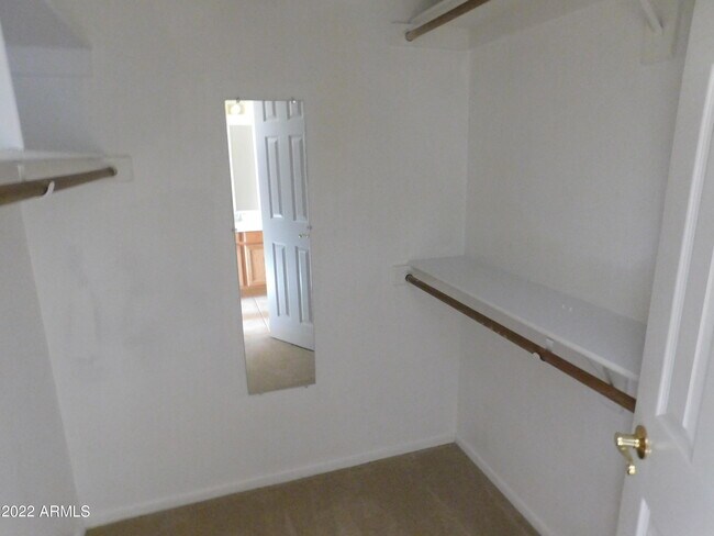 Building Photo - 5950 N 78th St