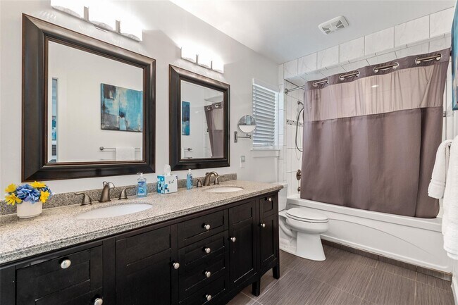 Building Photo - 3545 Northwest Pkwy