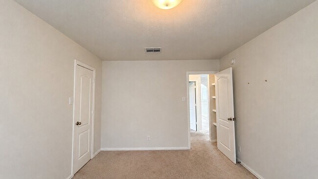 Building Photo - 2338 Beacon Brook Ln