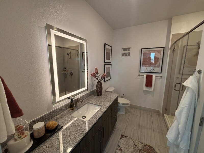 Building Photo - 702 Celebration Wy