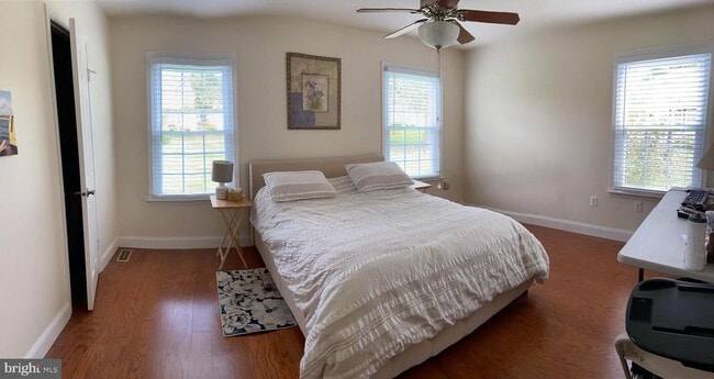 Building Photo - 8 Benjamin Franklin Dr