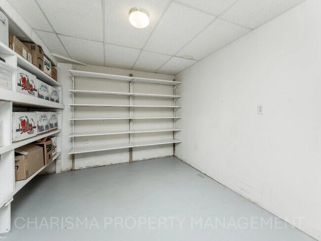 Building Photo - 28243 West Ave
