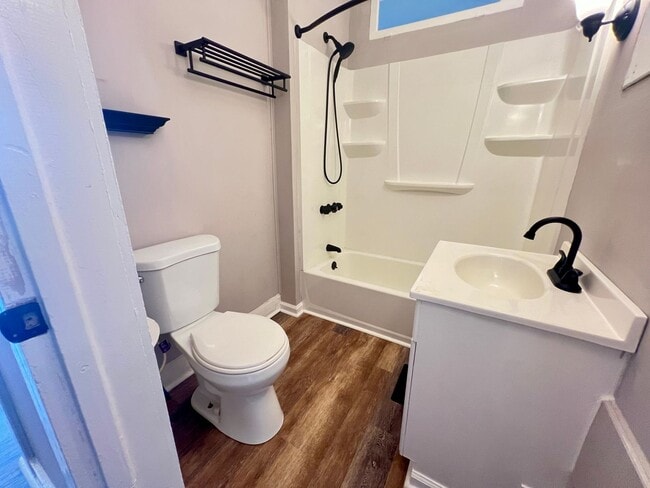 Building Photo - Fall Into Your New Home!