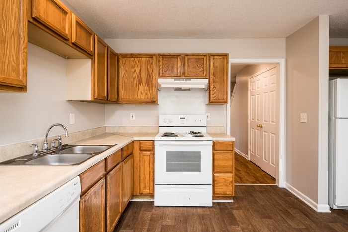 Building Photo - 3504 Anastasia Ct