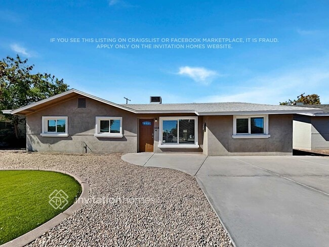 Building Photo - 934 E Loma Vista Dr