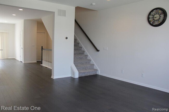 Building Photo - 47757 Alden Terrace N