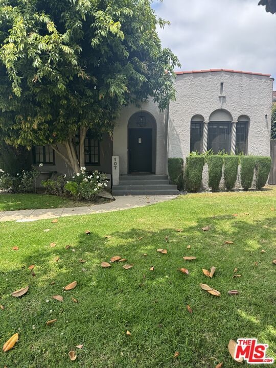 Building Photo - 107 S Lucerne Blvd
