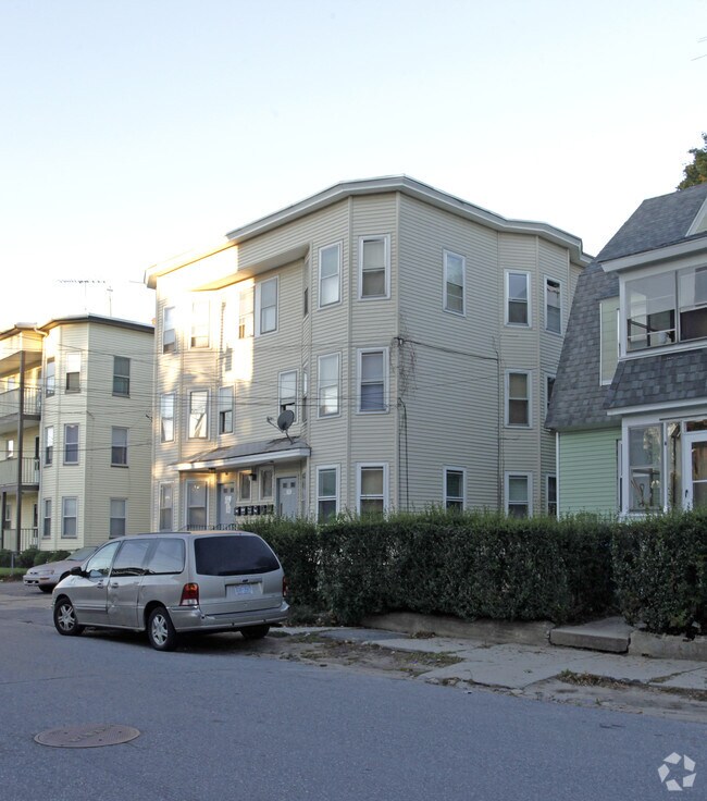 145 4th St 145 4th St Leominster MA 01453 Apartment Finder