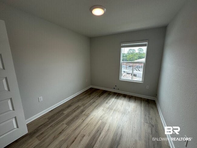 Building Photo - 4446 Lost Bay Dr