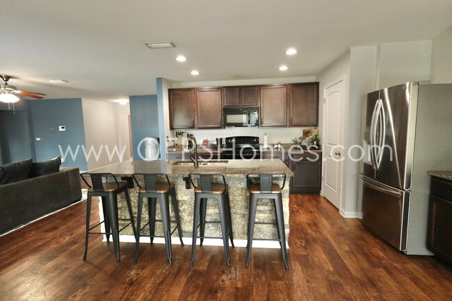 Building Photo - 4/2 in Redstone Subdivision!! AVAILABLE 10...