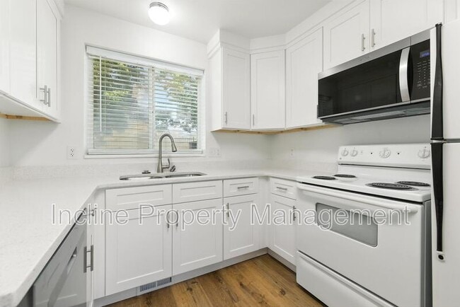 Building Photo - 746 N 1060 W