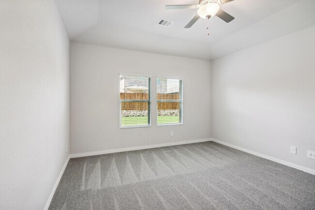 Building Photo - 709 Tidal Dr
