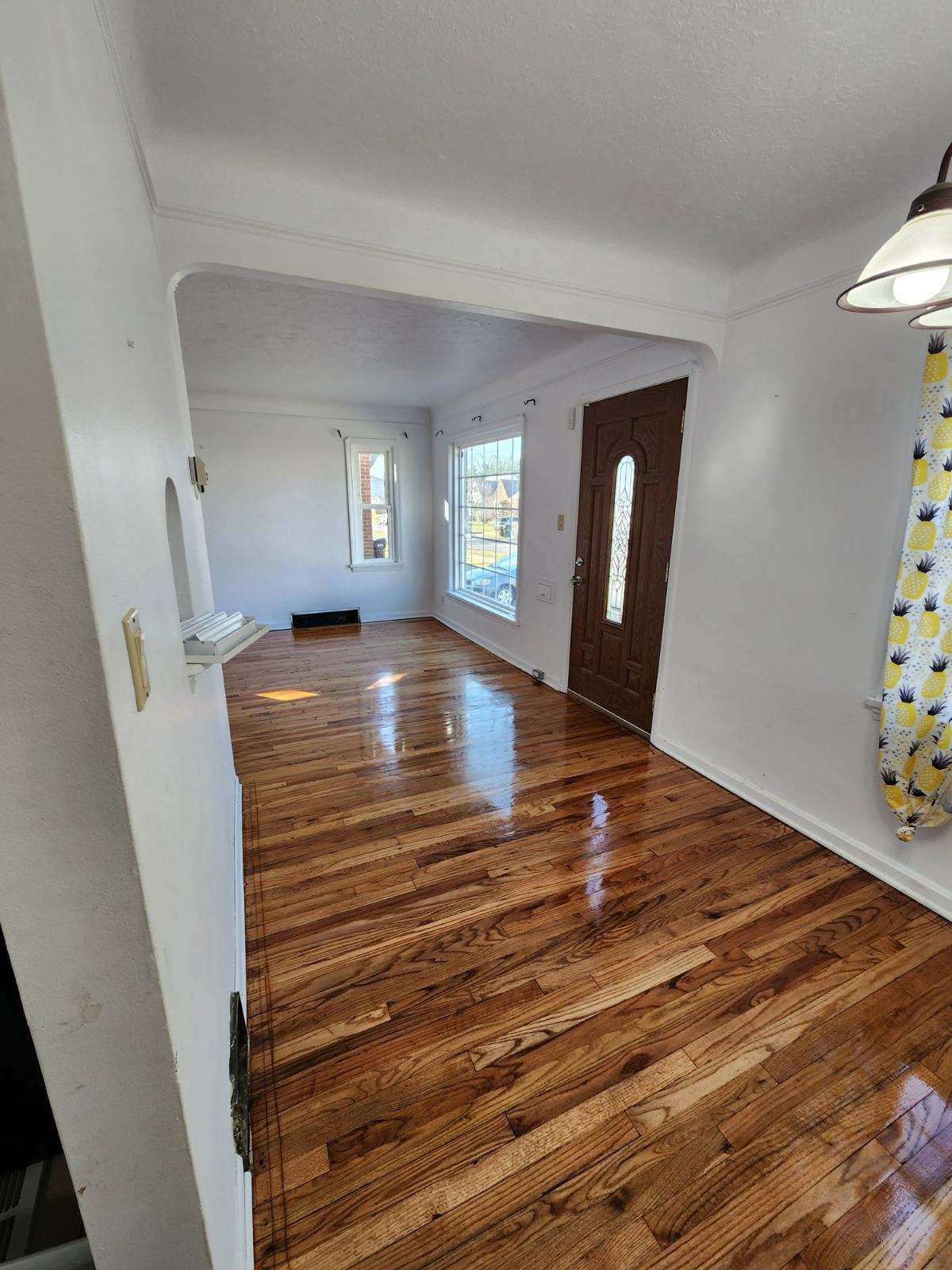 Building Photo - 7615 Ivandale Dr