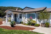 Building Photo - 1736 Deer Canyon Rd