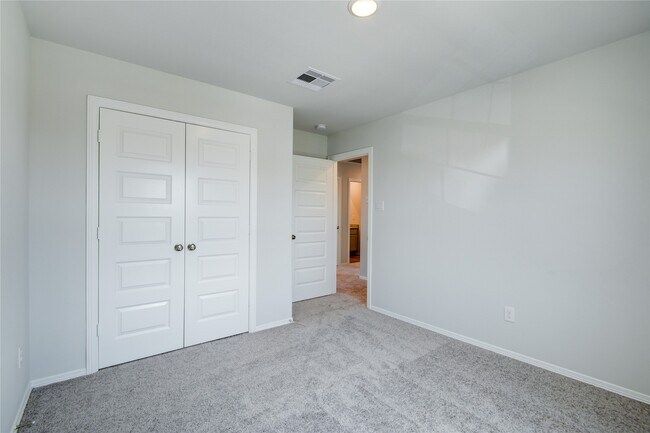 Building Photo - 5722 Fresh View Ct