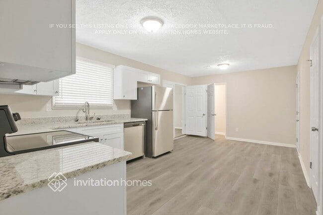 Building Photo - 651 Fairforest Ct