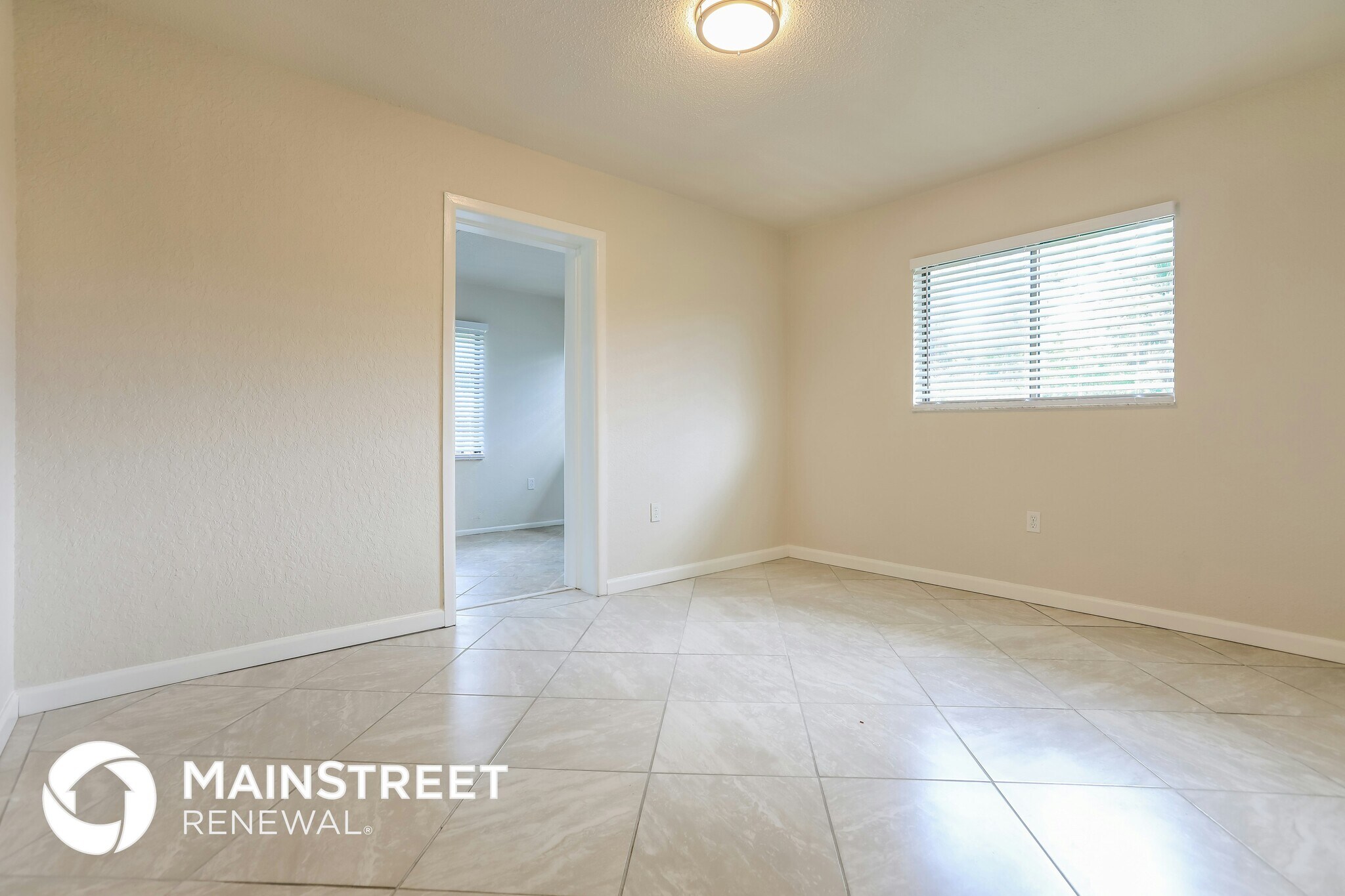 Building Photo - 4024 Gingold St