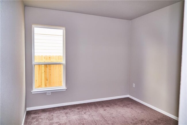 Building Photo - 816 Durness Dr