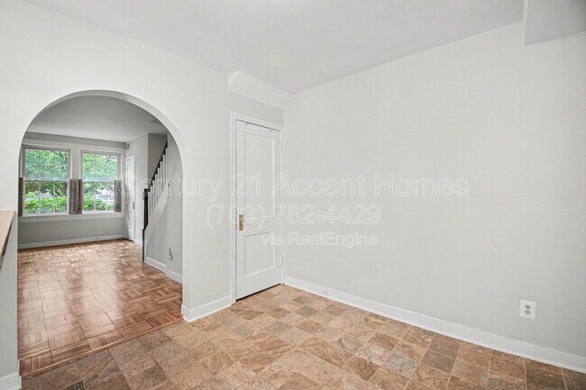 Building Photo - 1510 S Edgewood St