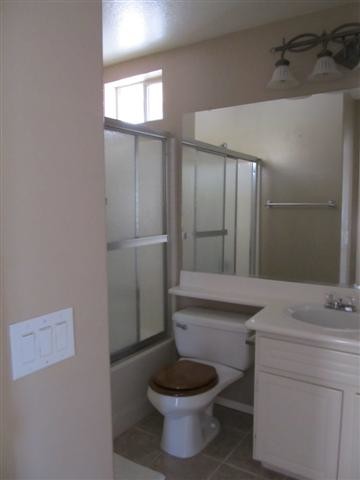 Building Photo - 24508 Sunshine Dr