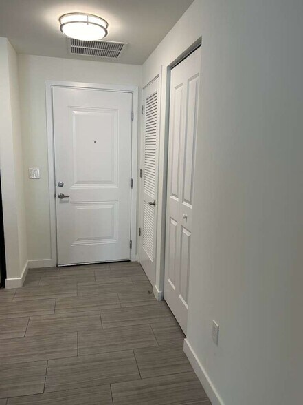 Building Photo - 1775 Polk St