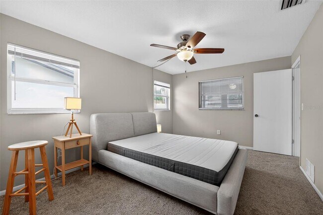 Building Photo - 13940 Antigua Dr