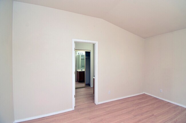 Building Photo - 4586 China Rose Cir