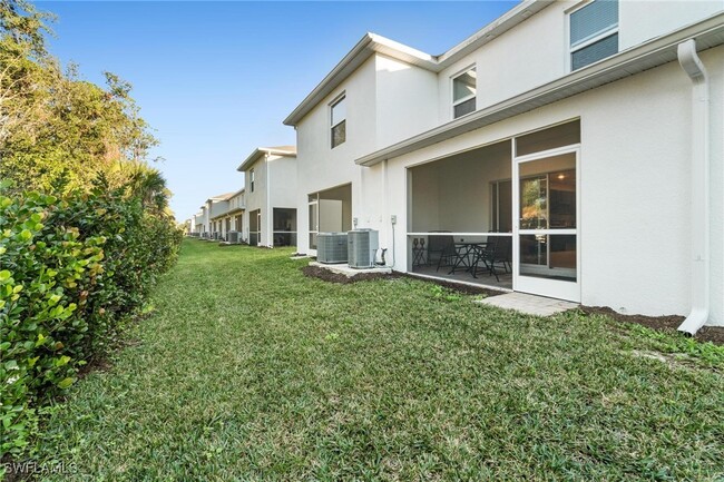 Building Photo - 15485 Wildflower Cir