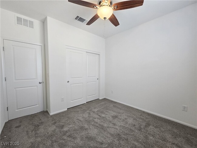 Building Photo - 5717 CRENELLATED St