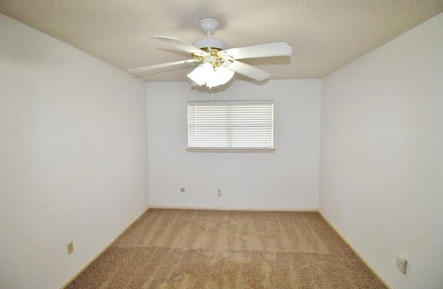 Building Photo - 1217 Lyric Dr
