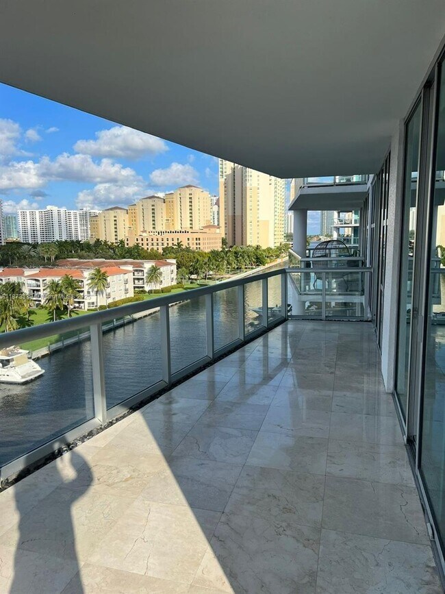 Building Photo - 3131 NE 188th St