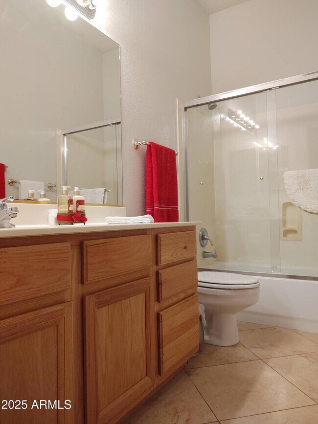 Building Photo - 741 SOHO Pl