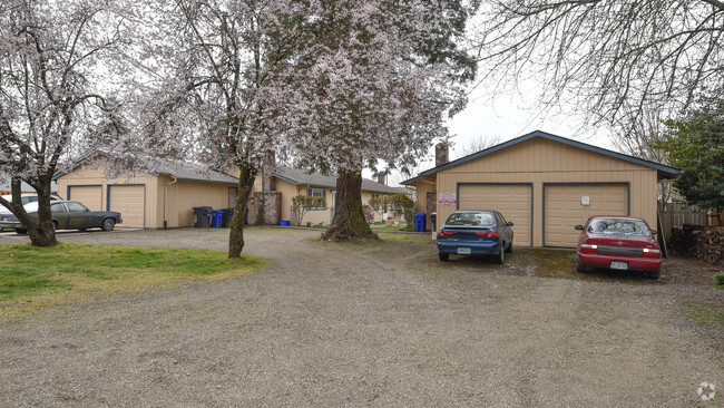 Building Photo - Metzler Apartments