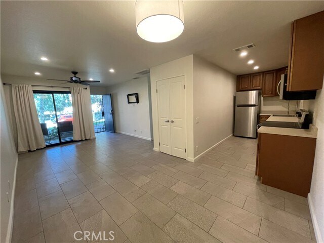 Building Photo - 2812 N Auburn Ct
