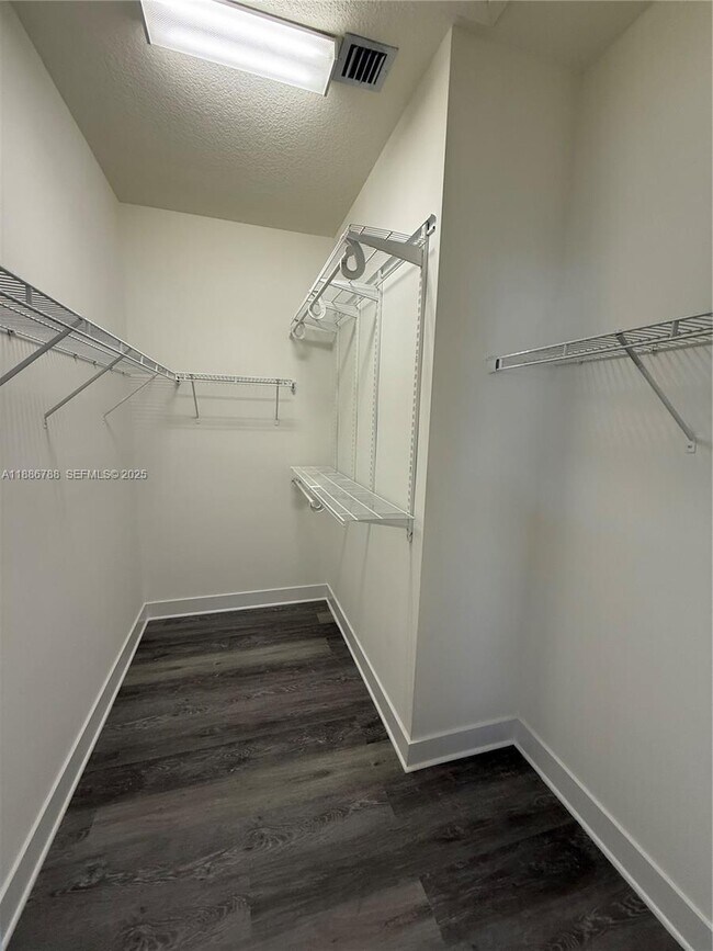 Building Photo - 10449 NW 82nd St