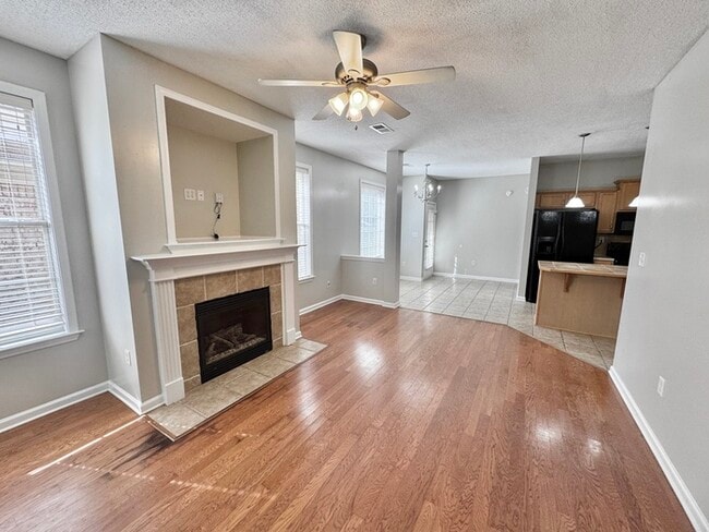 Building Photo - 12240 Longleaf Oak Trail