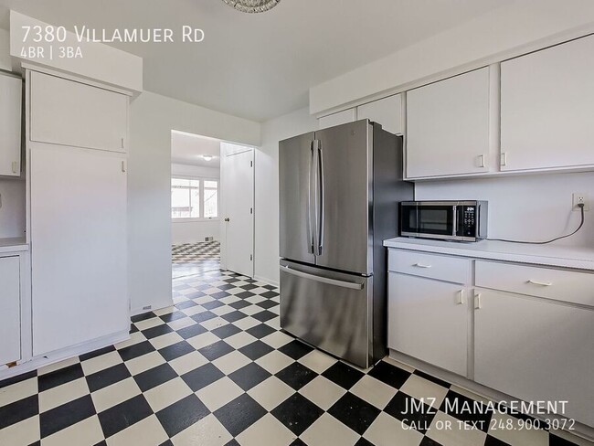 Building Photo - 7380 Villamuer Rd