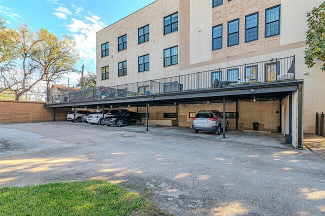 Building Photo - 1100 Harvard St