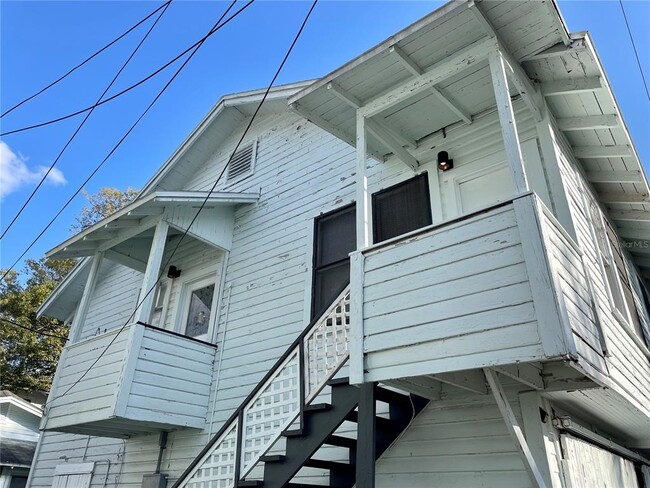 Primary Photo - 2545 1/2 S Palmetto Ave