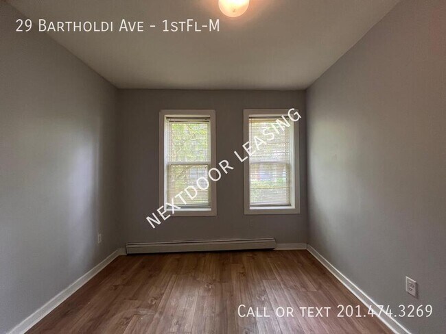 Building Photo - 29 Bartholdi Ave