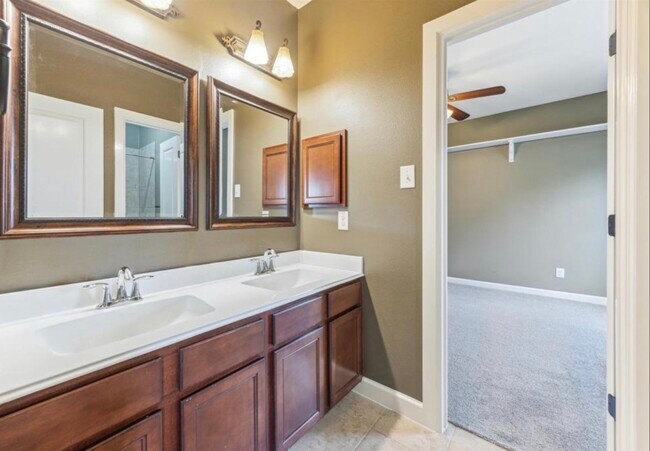 Building Photo - 26223 Rustic Ranch Lane